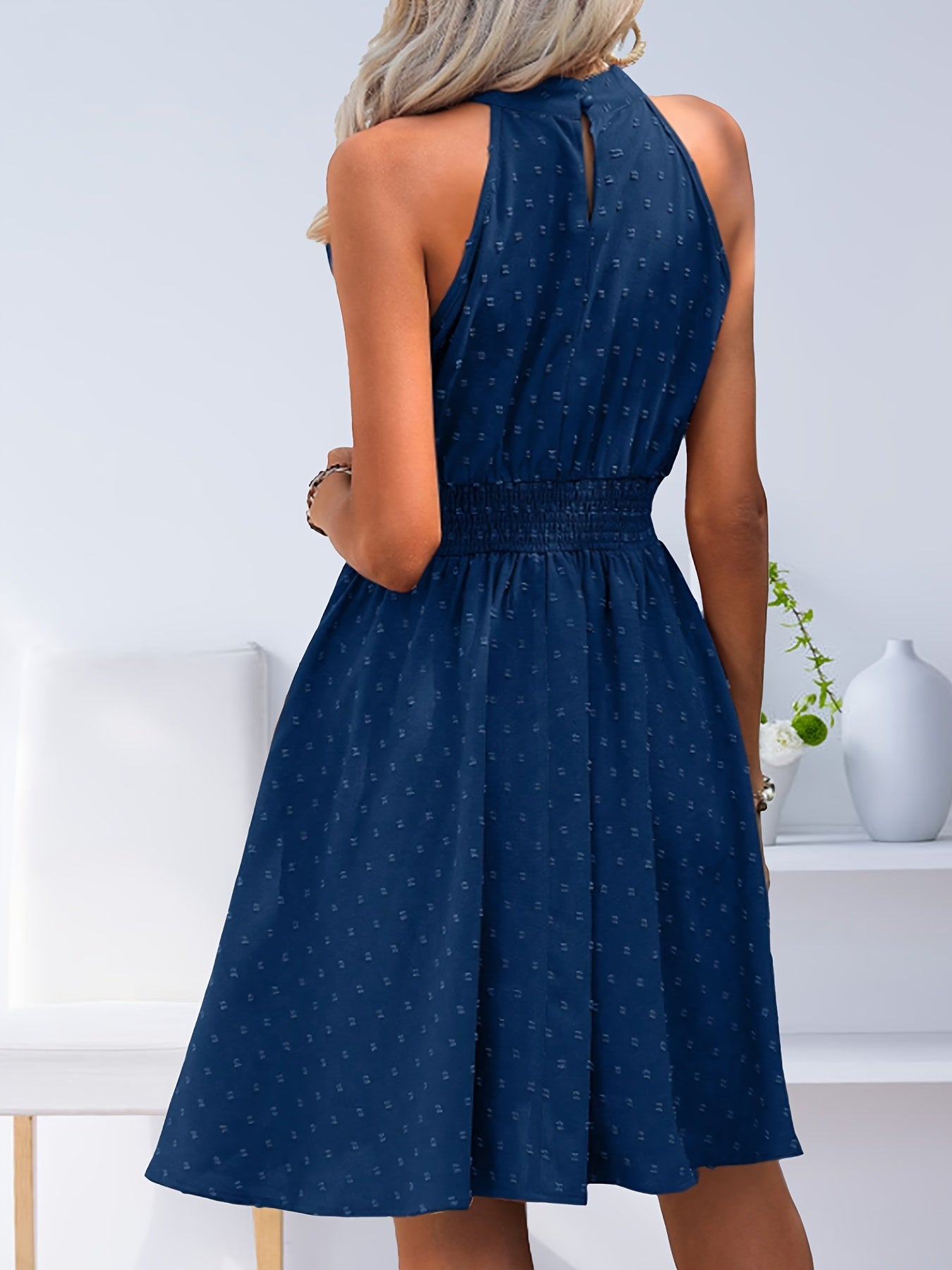 Chic Swiss Dot Halter Neck Dress - Vintage-Inspired, Feminine Ruched Waist - Flattering Sleeveless Design - Perfect for Modern Womens Everyday Glamour